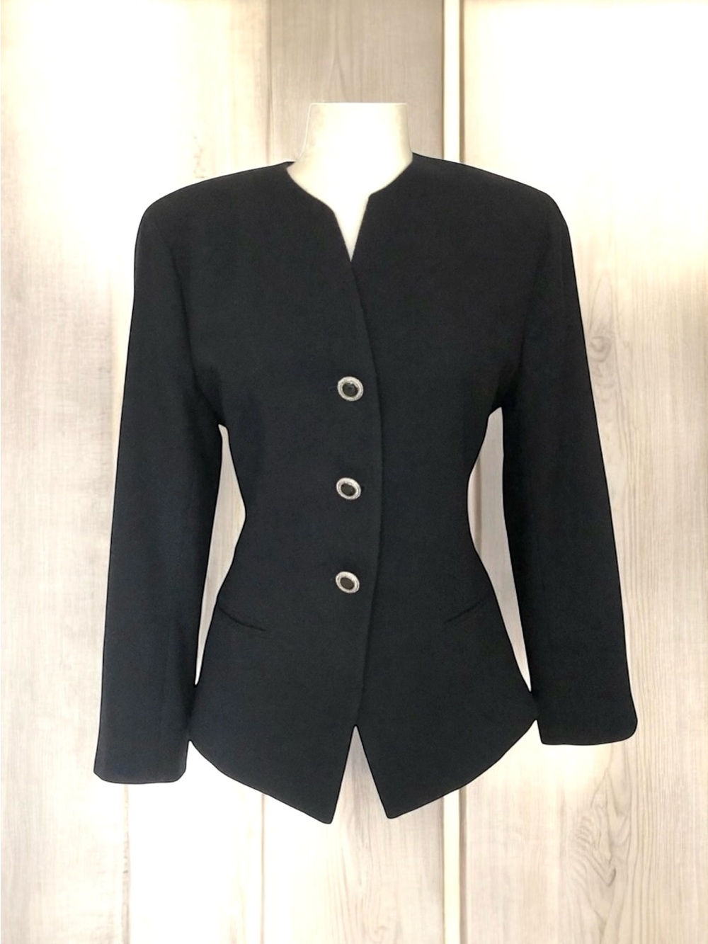 Jones New York 100% Pure Wool Black Blazer Jacket
